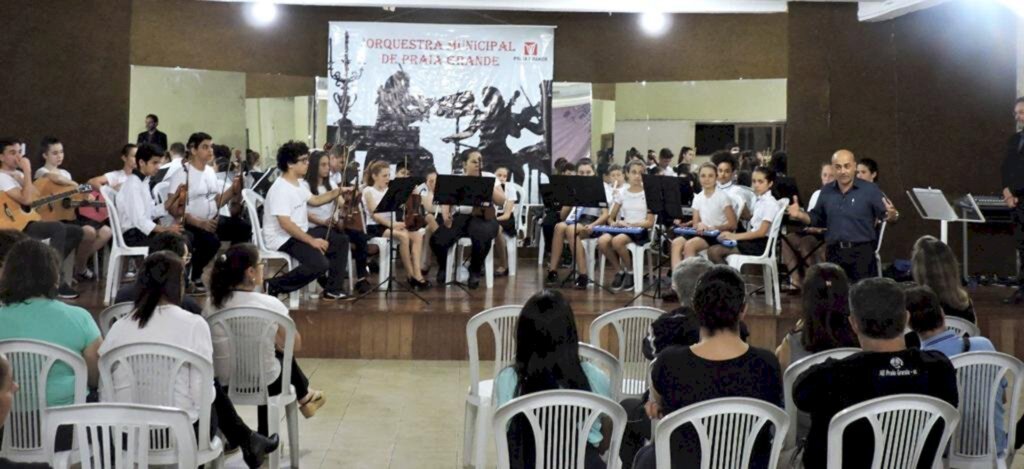 SECRETARIA MUNICIPAL DE  CULTURA PROMOVE O 1º CONCERTO  DA ORQUESTRA MUNICIPAL