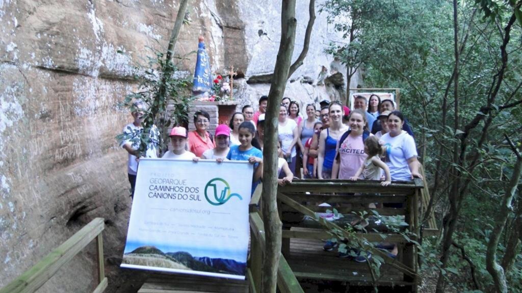 DIA DO GEOPARQUE NO  SANTUÁRIO NOSSA SENHORA APARECIDA DE MAMPITUBA